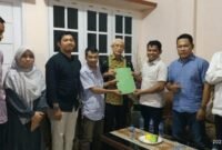 DPW Gelora Sultra saat bertemu bakal Calon Gubernur Sulawesi Tenggara 2024, Lukman Abunawas. (Foto: Istimewa)