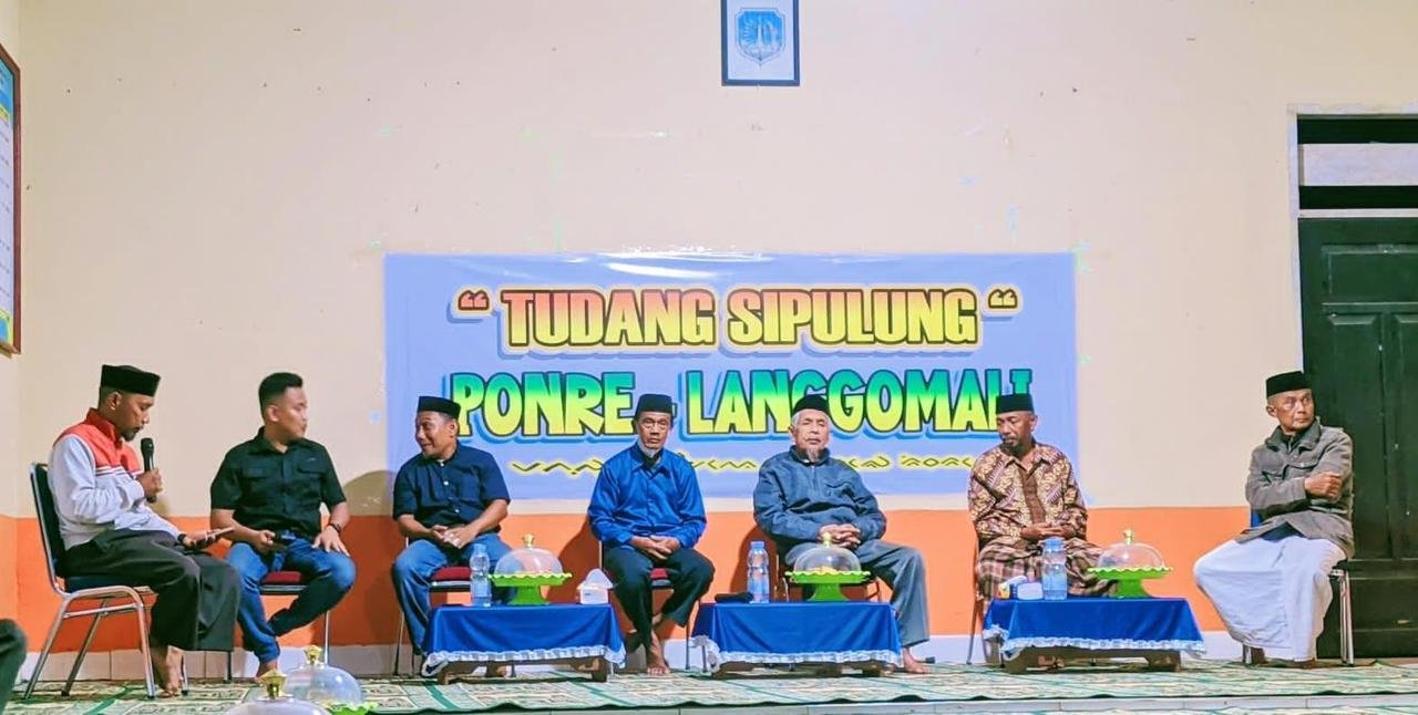 Tradisi Tudang Sipulung Masyarakat Ponre Waru dan Langgomali