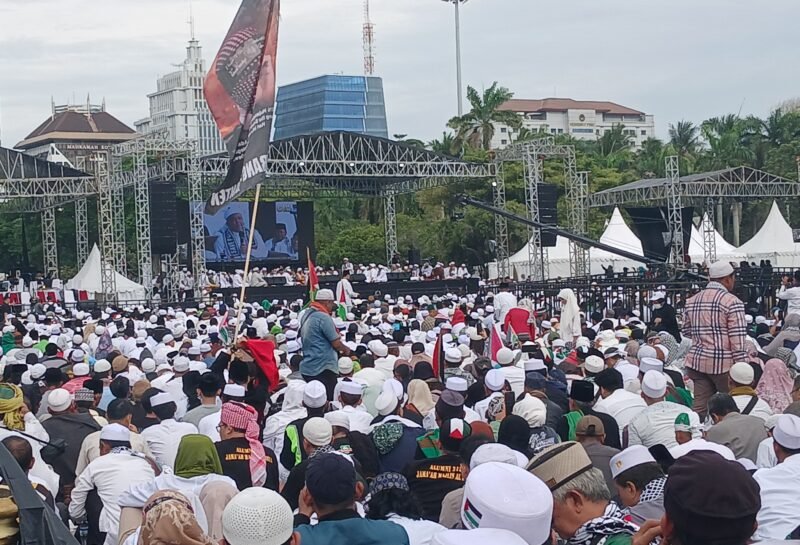 Habin Rizieq Shihan meminta Presiden Prabowo membuka pendaftaran jihad ke Palestina. (Foto: Istimewa)