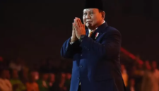 Presiden Prabowo Subianto menhhadiri acara puncak HUT partai Golkar ke-60 di Sentul International Convention Center (SICC). (Foto: Istimewa)