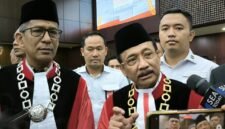 Ketua Mahkamah Konstitusi (MK) Suhartoyo bersama Saldi Isra. (Foto: Istimewa)