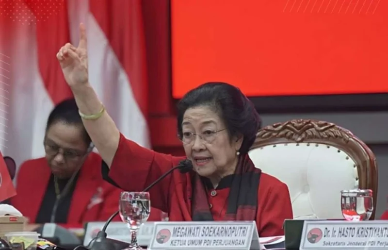 Ketua Umum PDIP Megawati Soekarnoputri meminta seluruh kadernya yang menjadi kepala daerah untuk tidak mengikuti pembekalan atau retreat usai Sekjen PDIP Hasto Kristiyanto diitahan oleh KPK. (Foto: Istimewa)