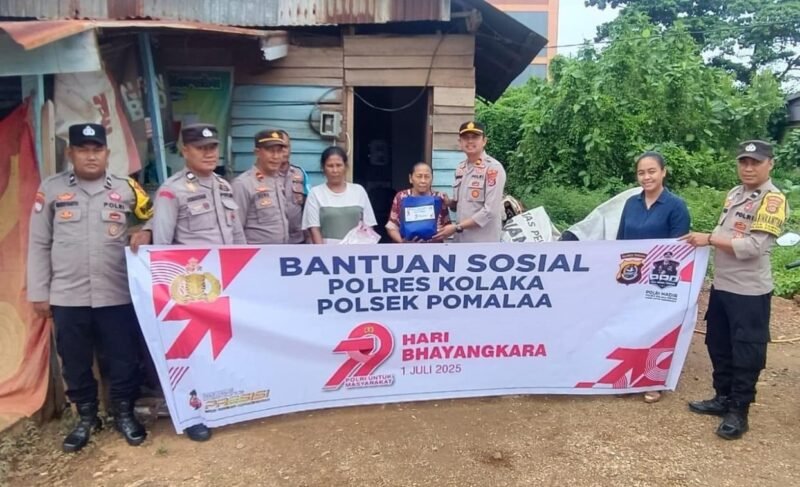 Kepolisian Sektor (Polsek) Pomalaa, Polres Kolaka, menggelar kegiatan penyerahan bantuan sosial kepada masyarakat yang membutuhkan. (Foto: Istimewa)